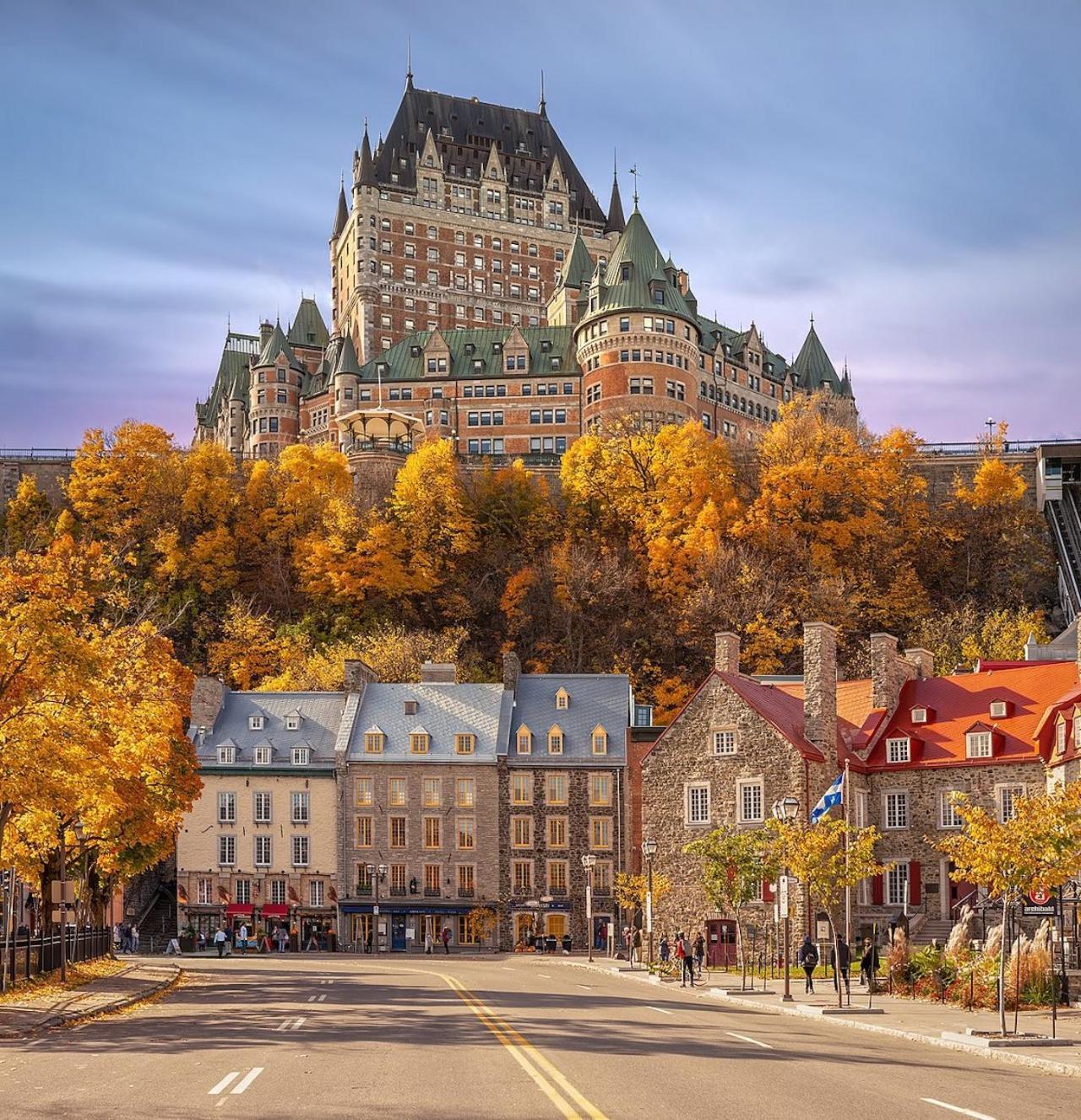 Initial - Monopoly - Centre-Ville De Quebec Luaran gambar